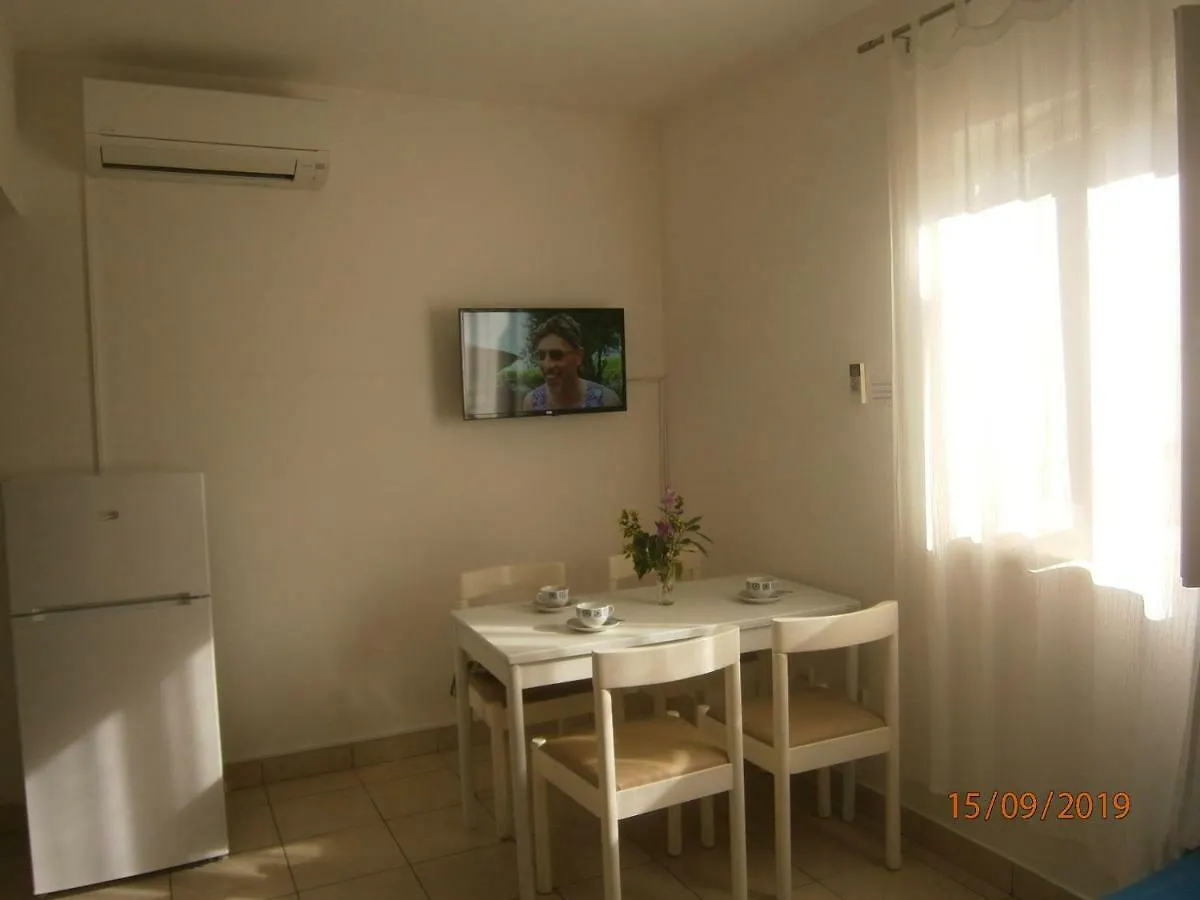 Apartments Sea And Sun Rabac